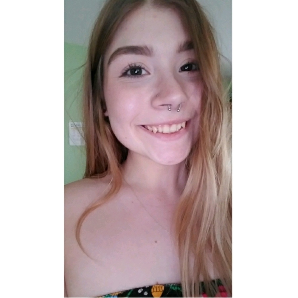 Meet your Posher, Kara